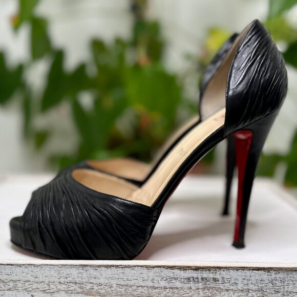 CHRISTIAN LOUBOUTIN Shoes - Christian Louboutin Open Toe Pumps – Women